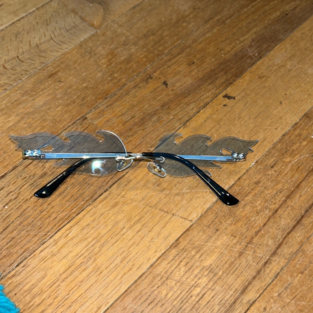 Blue flame glasses